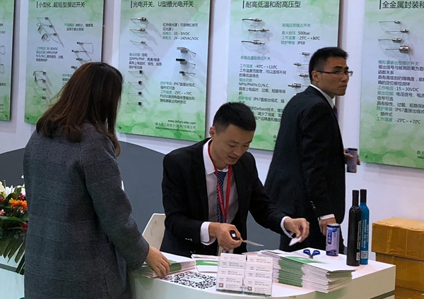 中部制博會現(xiàn)場快訊 德夫爾成展會亮點(diǎn)