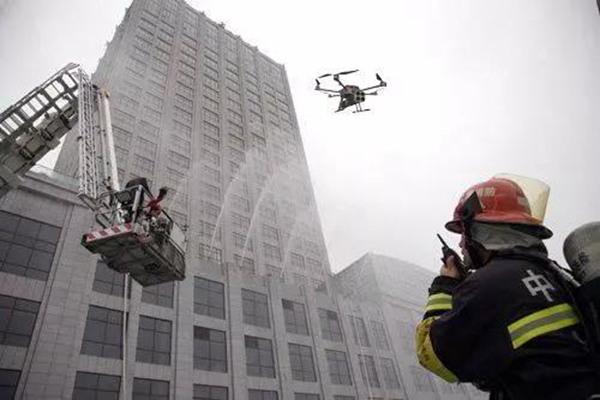 未來可能導彈滅火系統(tǒng)和無人機滅火會普及