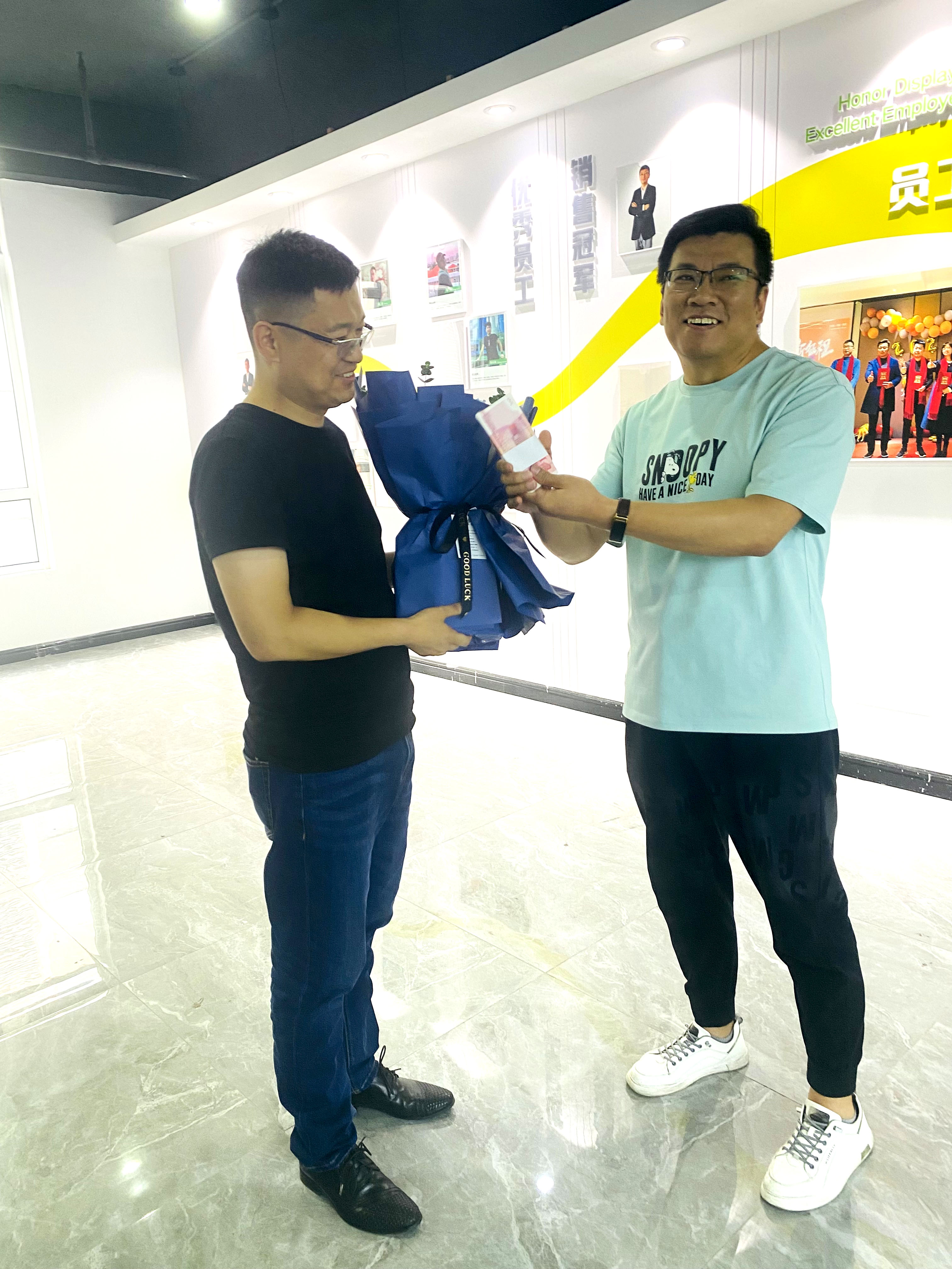 祝賀德夫爾傳感器2023年中銷售總結(jié)會(huì)議圓滿結(jié)束